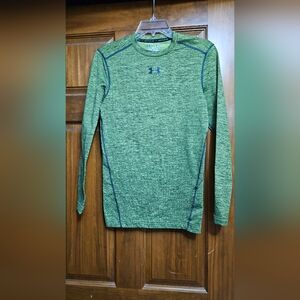 Underarmour Cold Gear green top mens small